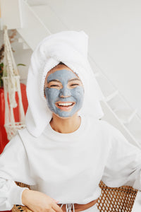 Deep Cleansing Spa Quality Face Mask Hydrates, Softens And Soothes
