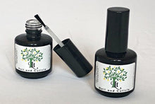 Chargez l&#39;image dans la visionneuse de la galerie,Nail And Cuticle Oil - Strong Nails Soft Cuticles Naturally - Lemon Tree Natural Skin Care
